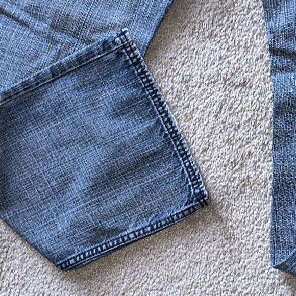 Amsterdam Regular Fit Jeans! - Picture 10 of 11